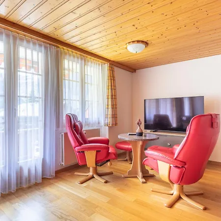 Baerefalli Eiger Panorama 公寓